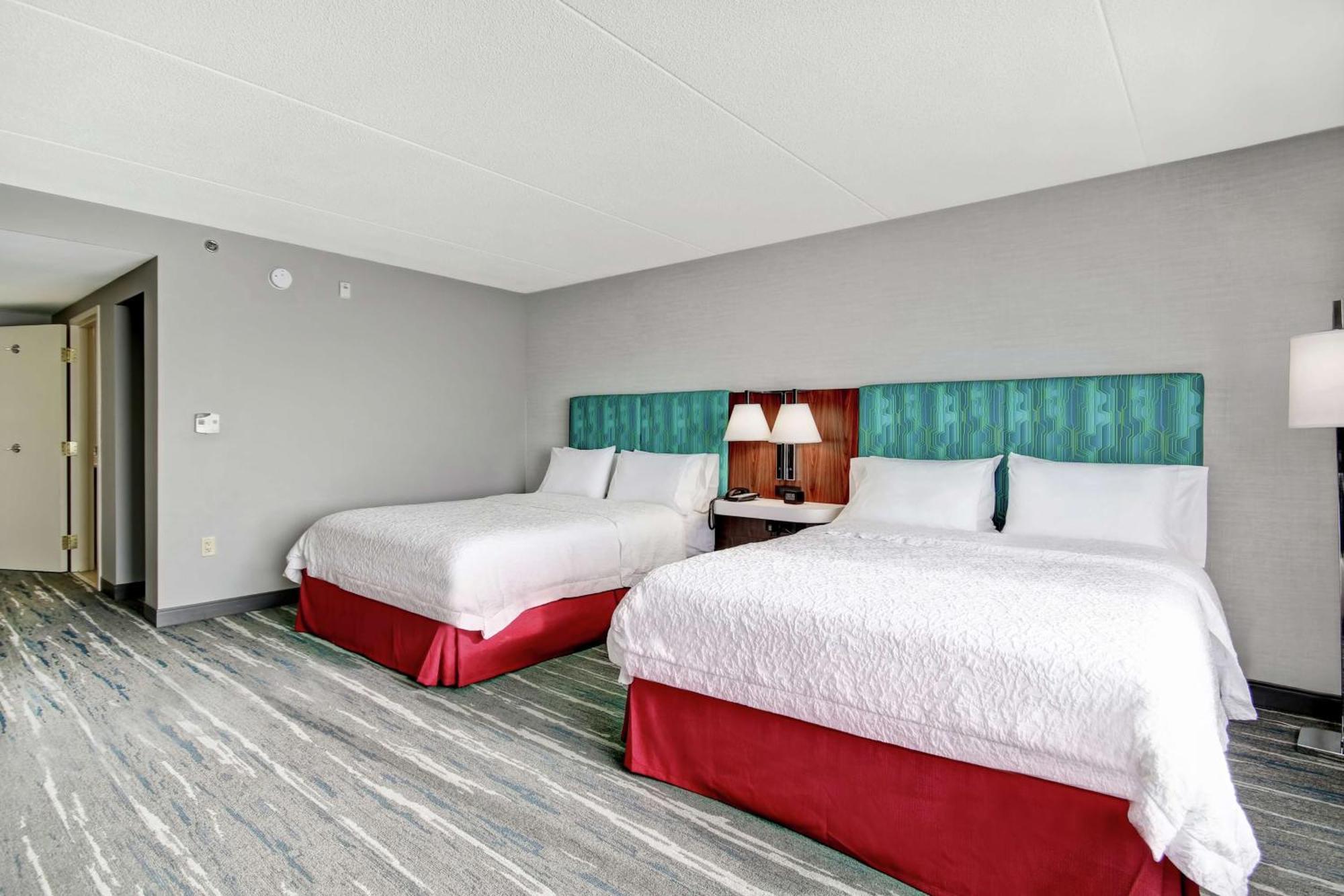 Hampton Inn&suites Hotel